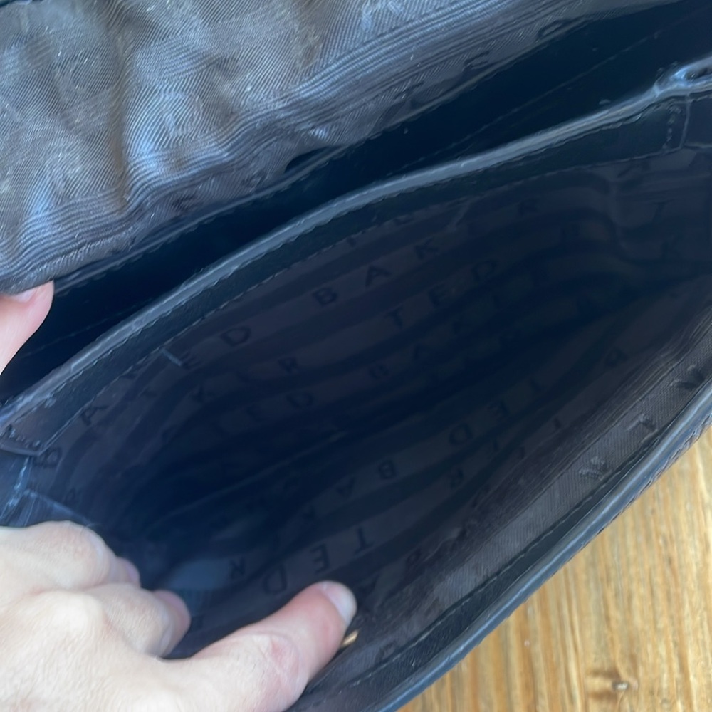 Classy 🖤 Ted Baker leather Shoulder Bag! - Picture 7 of 12